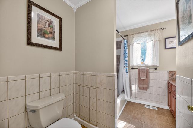 35 PHEASANT DR, Sicklerville, NJ 08081