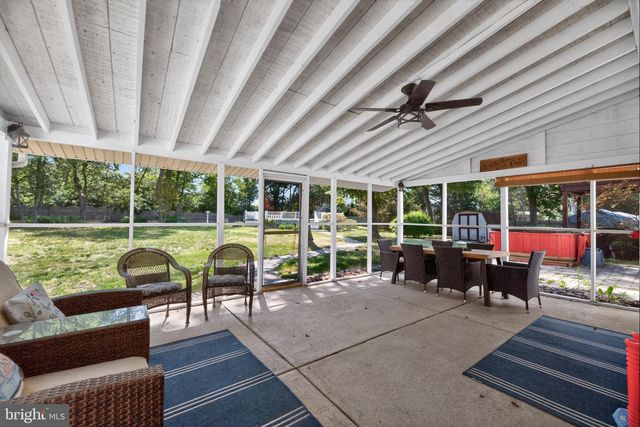 35 PHEASANT DR, Sicklerville, NJ 08081