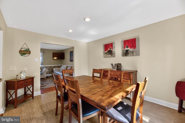 35 PHEASANT DR, Sicklerville, NJ 08081
