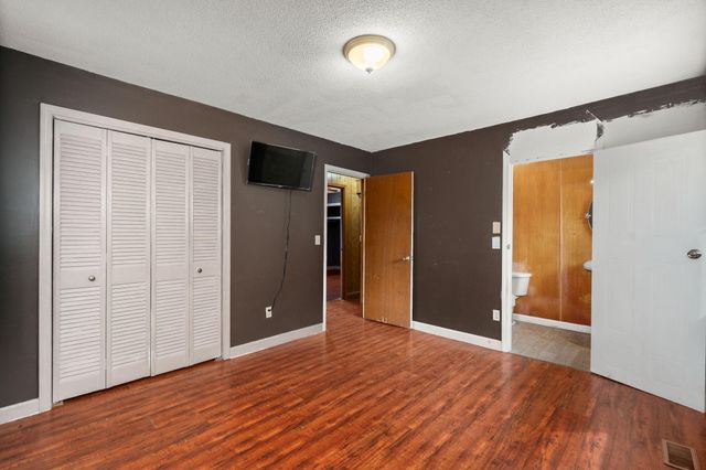 5232 Charleston Highway, Walterboro, SC 29488