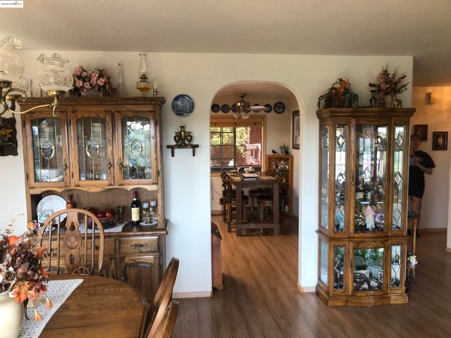 21239 Pokie Dr., Soulsbyville, CA 95372