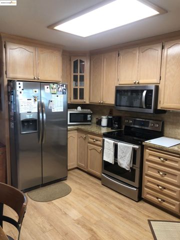 21239 Pokie Dr., Soulsbyville, CA 95372