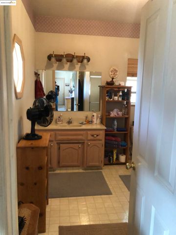 21239 Pokie Dr., Soulsbyville, CA 95372