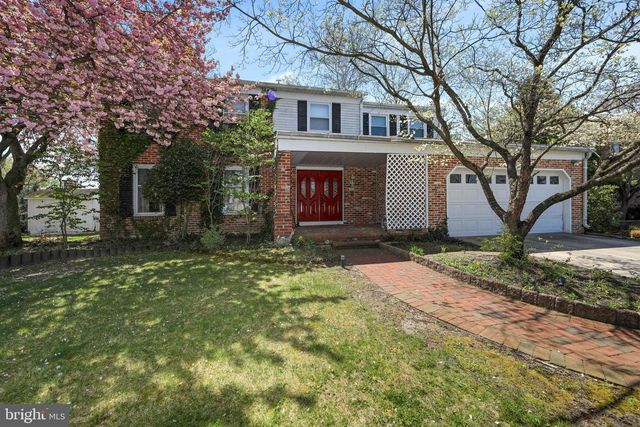 1624 CROWN POINT LN, Cherry Hill, NJ 08003