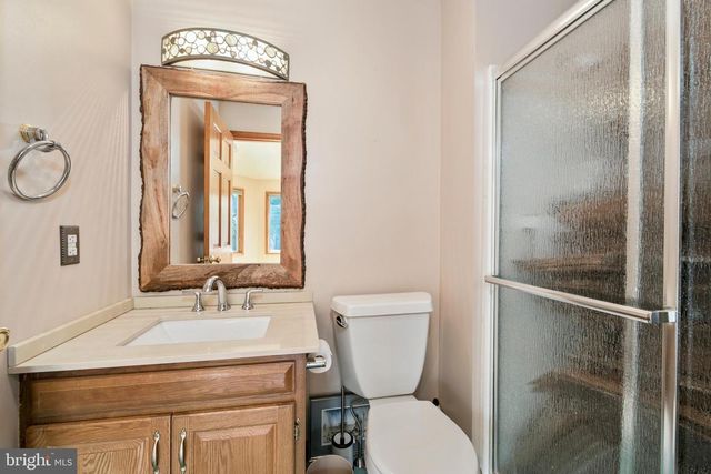 1624 CROWN POINT LN, Cherry Hill, NJ 08003