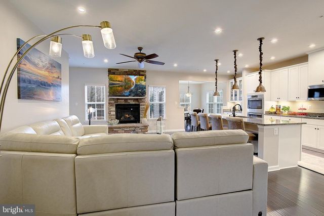 3150 SUNNY RIDGE DR, Odenton, MD 21113