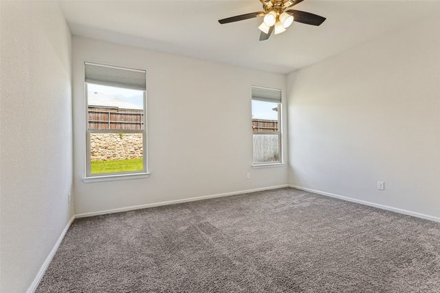 9704 Calhoun Falls Drive, Fort Worth, TX 76108