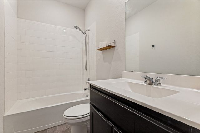 9704 Calhoun Falls Drive, Fort Worth, TX 76108