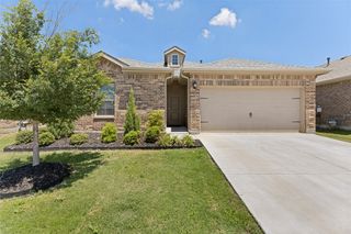 9704 Calhoun Falls Drive, Fort Worth, TX 76108