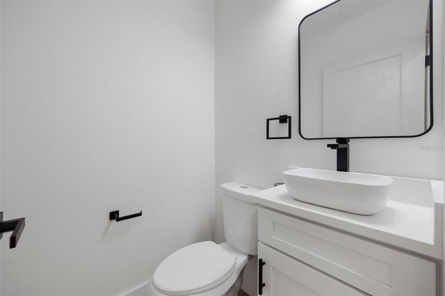 4012 N CENTRAL AVENUE, Tampa, FL 33603