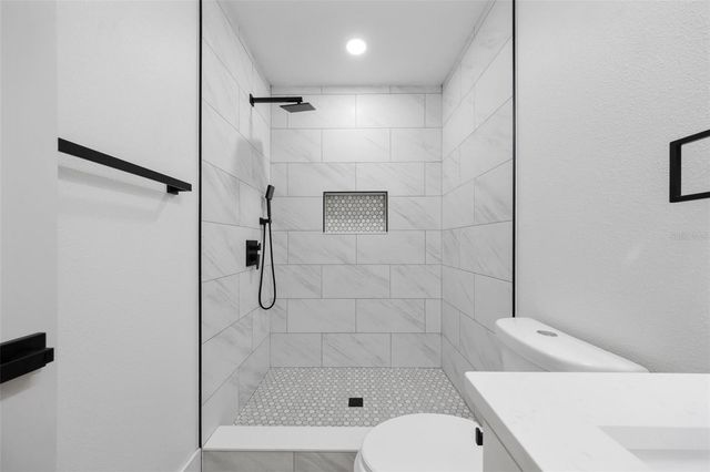 4012 N CENTRAL AVENUE, Tampa, FL 33603