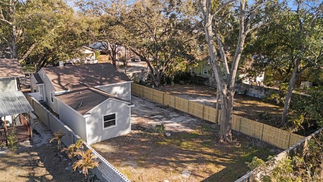 4012 N CENTRAL AVENUE, Tampa, FL 33603