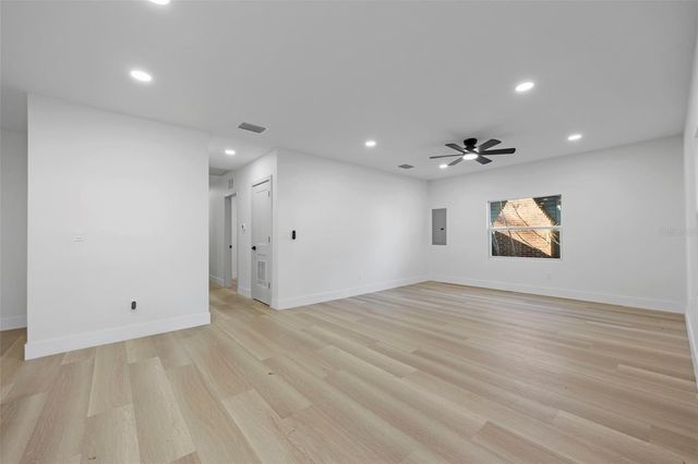 4012 N CENTRAL AVENUE, Tampa, FL 33603