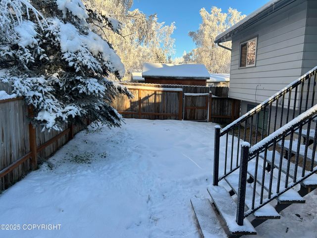 7110 Foothill Drive, Anchorage, AK 99504