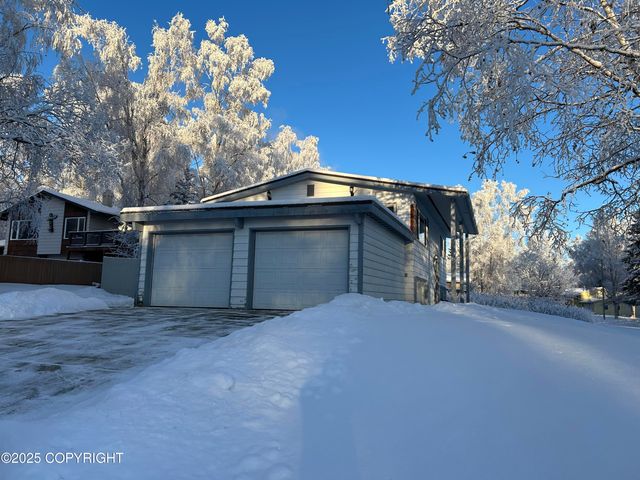 7110 Foothill Drive, Anchorage, AK 99504