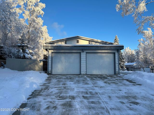 7110 Foothill Drive, Anchorage, AK 99504