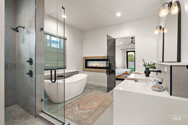 1733 N Mockbee, Boise, ID 83702