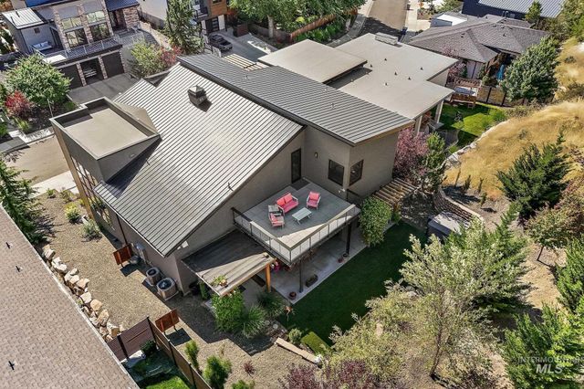 1733 N Mockbee, Boise, ID 83702