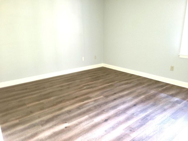 2141 Selwyn Avenue 111, Charlotte, NC 28207