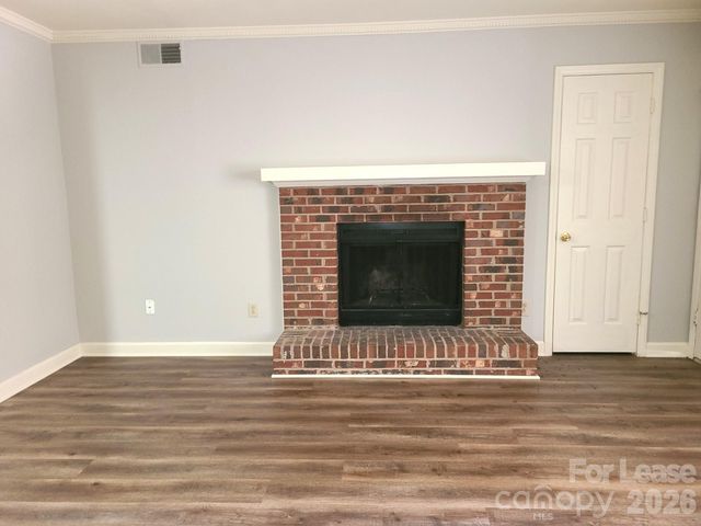 2141 Selwyn Avenue 111, Charlotte, NC 28207