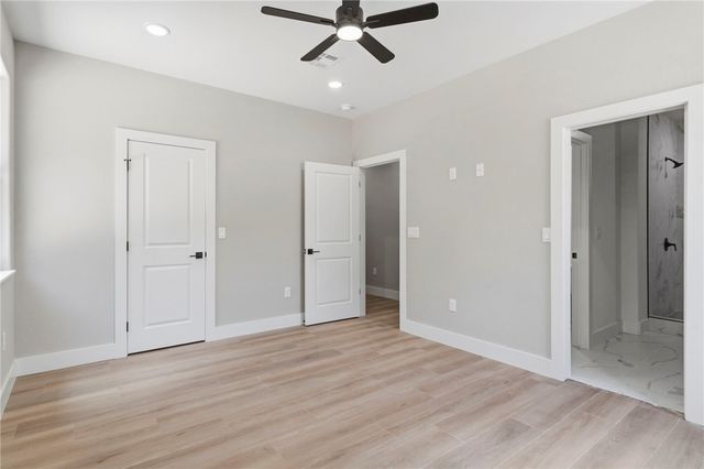 5 Greetham Lane, Bella Vista, AR 72714