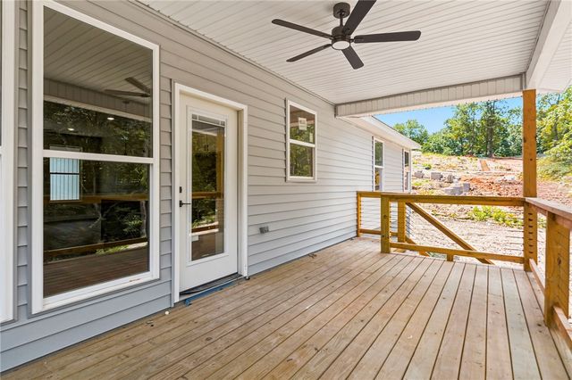 5 Greetham Lane, Bella Vista, AR 72714