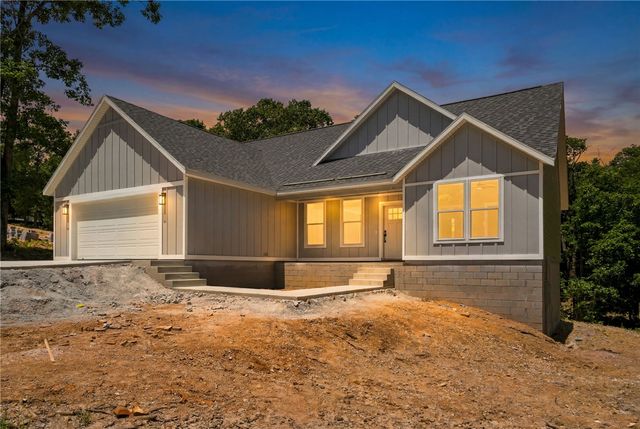 5 Greetham Lane, Bella Vista, AR 72714