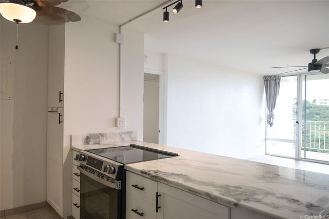 98-715 Iho Place 4303, Aiea, HI 96701