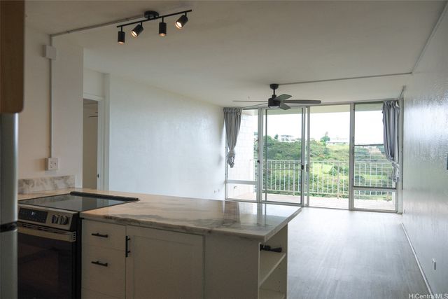 98-715 Iho Place 4303, Aiea, HI 96701