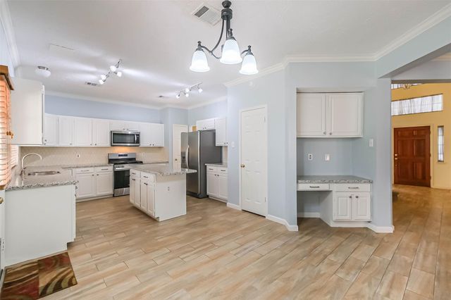 16215 Wemyss Bay Road, Houston, TX 77095