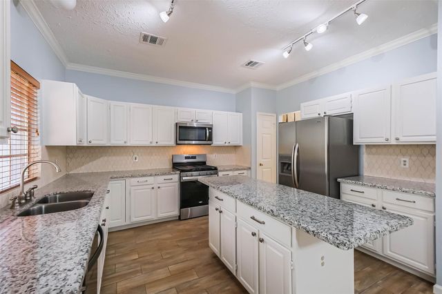 16215 Wemyss Bay Road, Houston, TX 77095