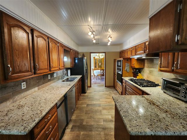 3616 Lynchburg Drive, Corinth, TX 76208
