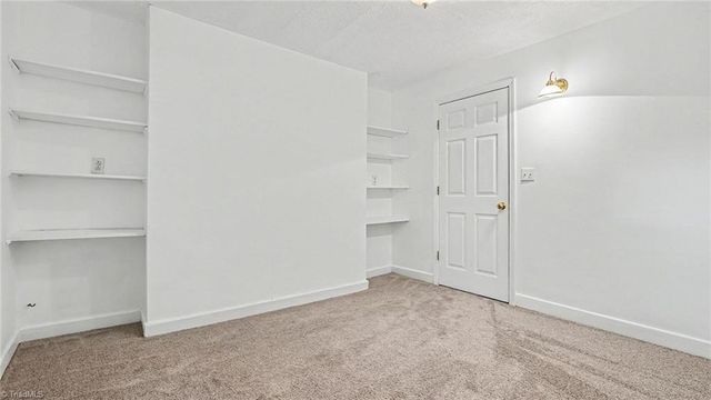 3760 Wyandotte Avenue, Winston-salem, NC 27127