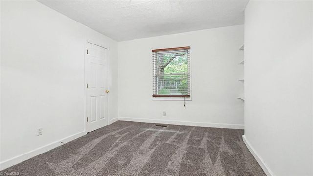 3760 Wyandotte Avenue, Winston-salem, NC 27127