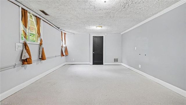 3760 Wyandotte Avenue, Winston-salem, NC 27127