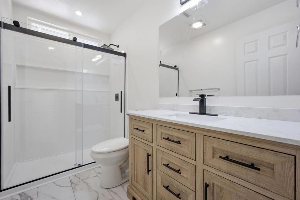 Image 15 of property listing at 450 Beck Street, Watsonville, CA 95076