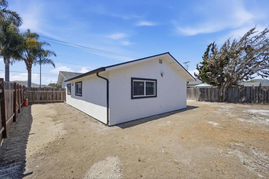 Image 19 of property listing at 450 Beck Street, Watsonville, CA 95076