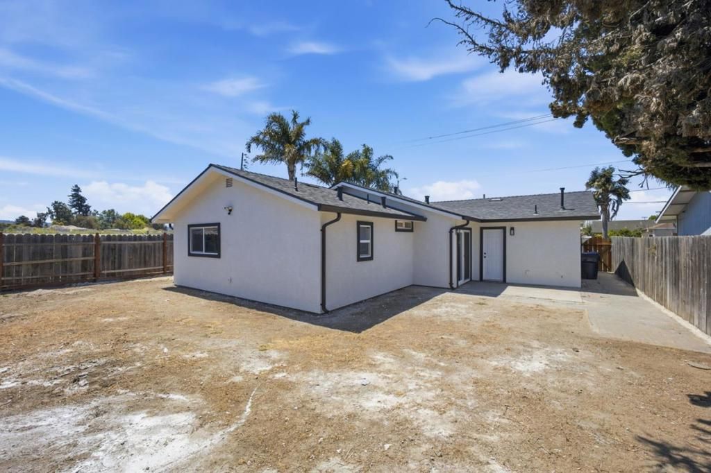 Image 22 of property listing at 450 Beck Street, Watsonville, CA 95076