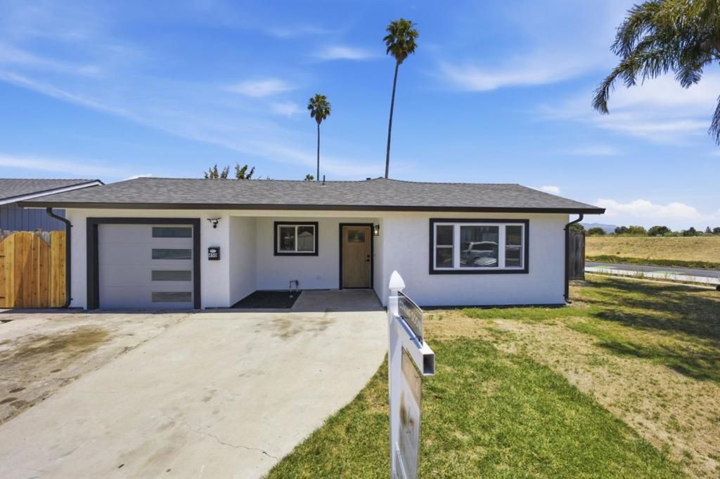 Image 36 of property listing at 450 Beck Street, Watsonville, CA 95076