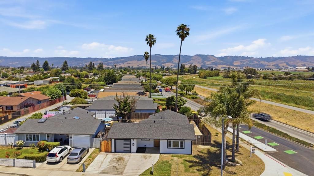 Image 6 of property listing at 450 Beck Street, Watsonville, CA 95076