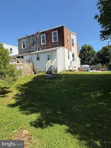 32 S 12TH ST, Darby, PA 19023