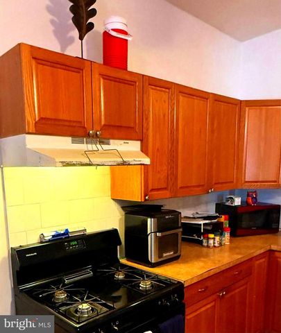 32 S 12TH ST, Darby, PA 19023