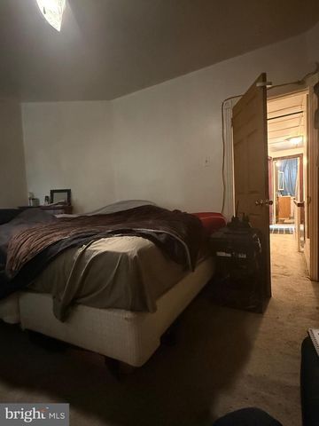 32 S 12TH ST, Darby, PA 19023