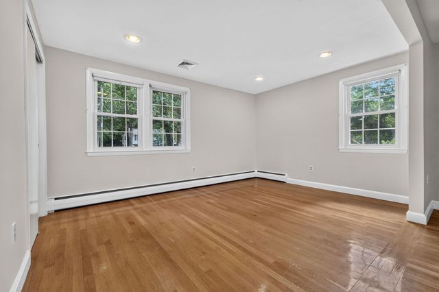 81 Alder Rd, Westwood, MA 02090