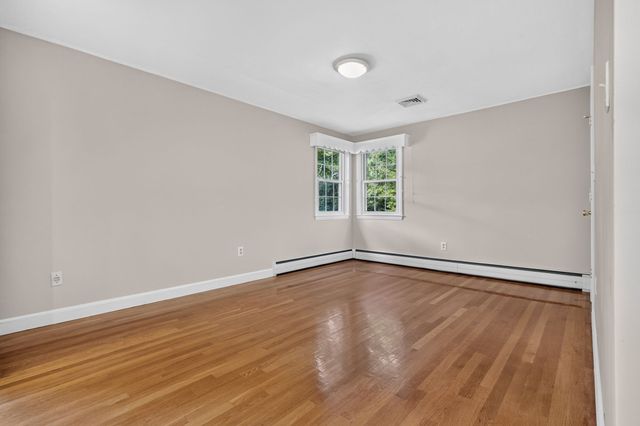 81 Alder Rd, Westwood, MA 02090