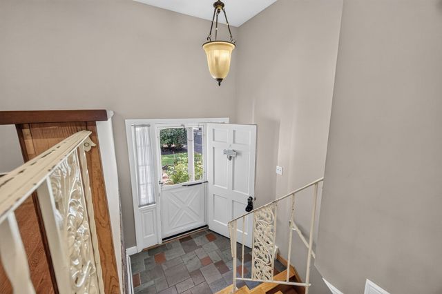 81 Alder Rd, Westwood, MA 02090