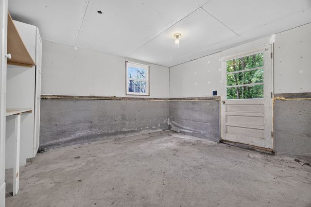 81 Alder Rd, Westwood, MA 02090
