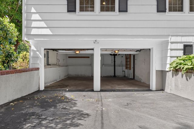 81 Alder Rd, Westwood, MA 02090