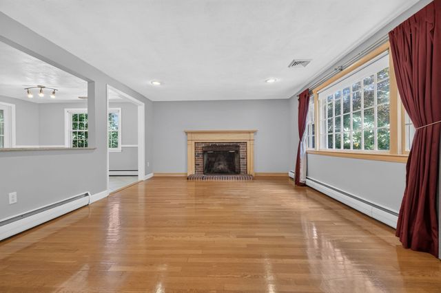 81 Alder Rd, Westwood, MA 02090