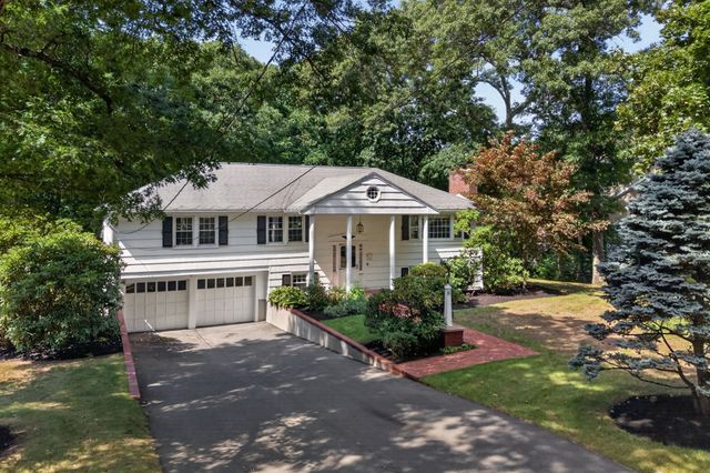 81 Alder Rd, Westwood, MA 02090